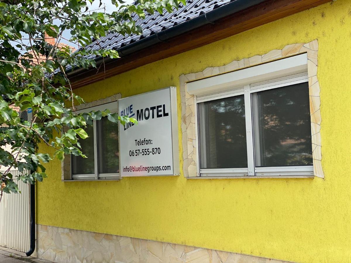 Blueline Motel Jászberény Eksteriør bilde